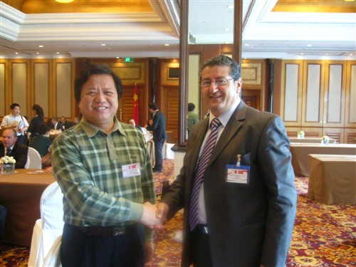 中商研智库创始人李伟林与马耳他访华商务团洽谈国际合作