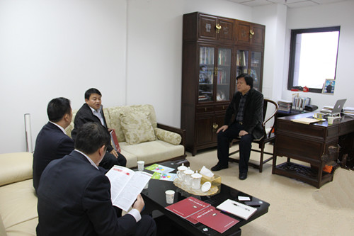 贵州省瓮安县县长尹得俊一行来访我院洽谈合作事宜